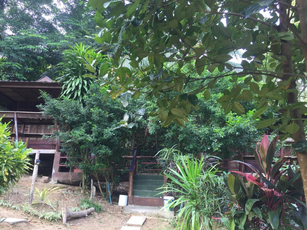Phayam Garden View Hotel เกาะพยาม ภายนอก รูปภาพ