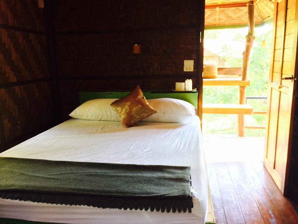 Phayam Garden View Hotel เกาะพยาม ภายนอก รูปภาพ